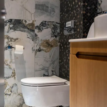 Hotel Hyde Hill Kosmaj 4*